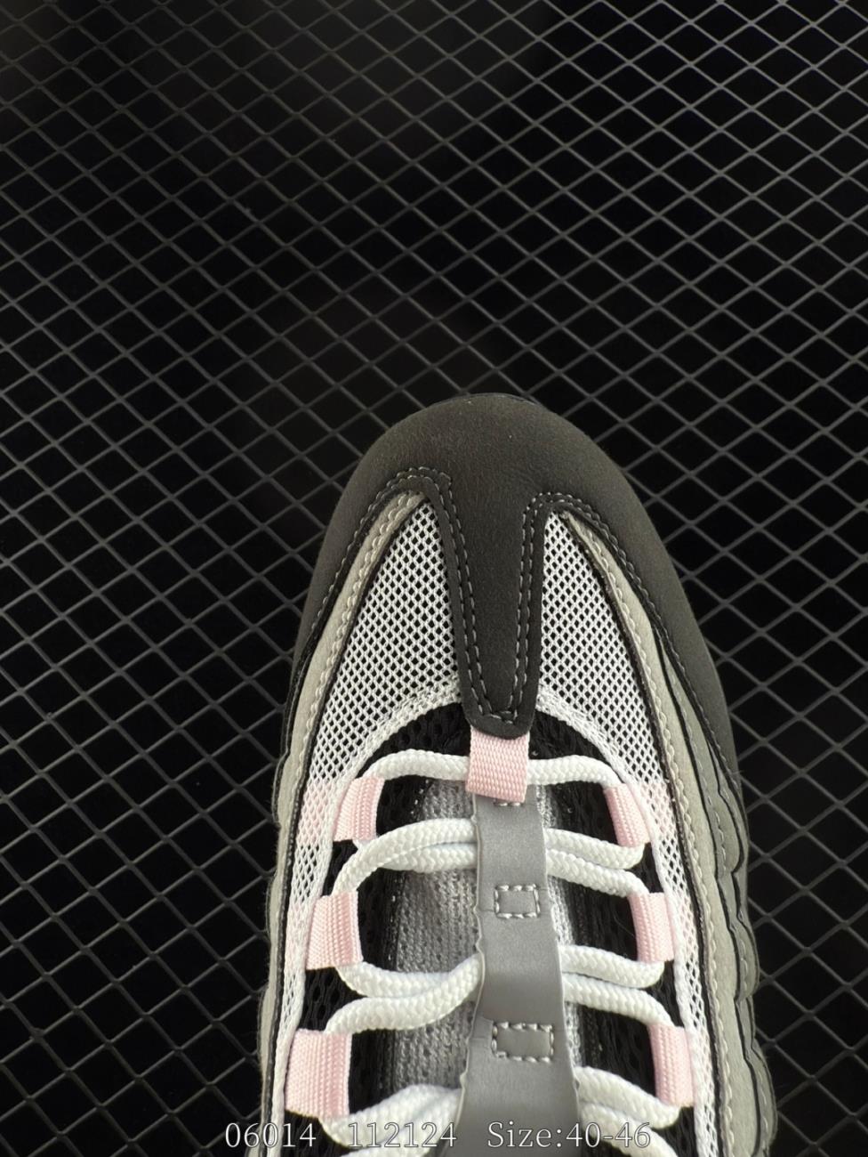 Shoes Sneakers Nike Wms air max 95 TT tricolor 95 co branded continues corduroy trend Nike Air Max 197 SW Nike Spor Half Price